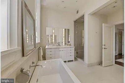 3329 Prospect Street NW #7, Washington, DC 20007 - Photo 24