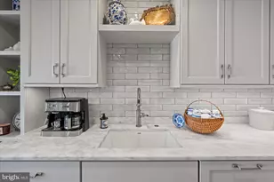 3723 Reservoir Rd NW, Washington, DC 20007 - Photo 10