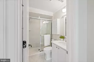 3723 Reservoir Rd NW, Washington, DC 20007 - Photo 20