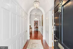 1671 31st St NW, Washington, DC 20007 - Photo 2