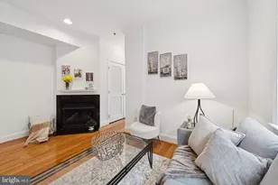 1438 Columbia Rd NW, Washington, DC 20009 - Photo 4