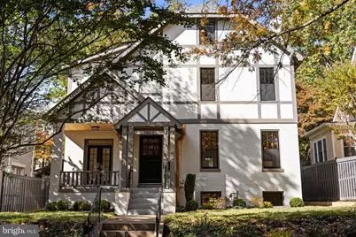 2602 36th Place NW, Washington, DC 20007 - Photo 2