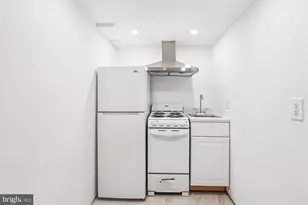 758 19th St NE, Washington, DC 20002 - Photo 10