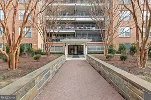 3900 Watson Pl NW, Washington, DC 20016 - Photo 2