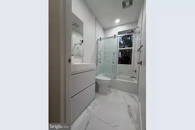 726 Roxboro Place NW, Washington, DC 20011 - Photo 12