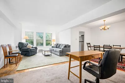 2500 Q Street NW #449, Washington, DC 20007 - Photo 4