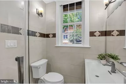 5241 42nd Street NW, Washington, DC 20015 - Photo 12