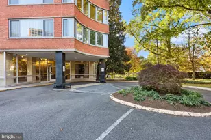 4200 Cathedral Ave NW, Washington, DC 20016 - Photo 12