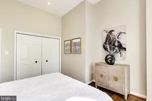 1238 Linden Pl NE, Washington, DC 20002 - Photo 16