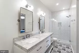 2465 18th St NW, Washington, DC 20009 - Photo 16