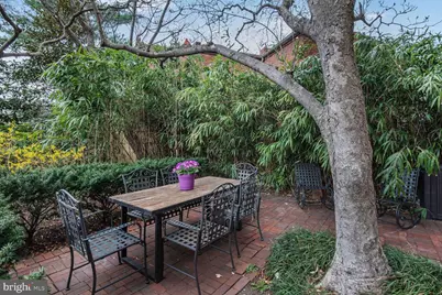 1661 Crescent Place NW #102, Washington, DC 20009 - Photo 4