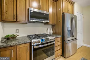 1661 Crescent Pl NW, Washington, DC 20009 - Photo 12