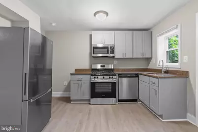 521 Foxhall Place SE, Washington, DC 20032 - Photo 8