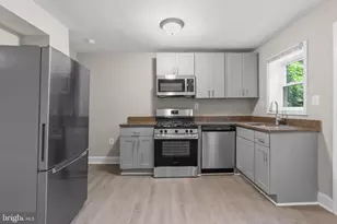 521 Foxhall Pl SE, Washington, DC 20032 - Photo 8