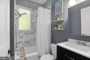 10 8th St SE, Washington, DC 20003 - Photo 20