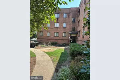 4725 1st Street SW #303, Washington, DC 20032 - Photo 6