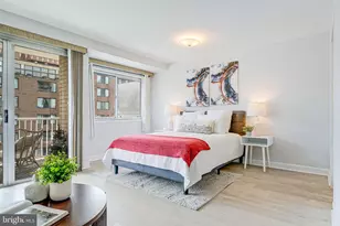 730 24th St NW, Washington, DC 20037 - Photo 10