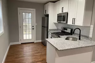 273 56th Pl NE, Washington, DC 20019 - Photo 2