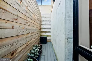 1016 17th Pl NE, Washington, DC 20002 - Photo 14