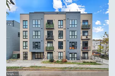 1016 17th Place NE #7, Washington, DC 20002 - Photo 2