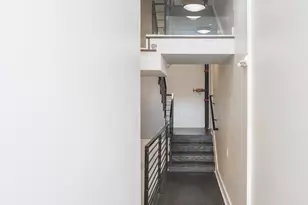 1012 Harvard St NW, Washington, DC 20001 - Photo 2