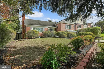 5747 27th Street NW, Washington, DC 20015 - Photo 2