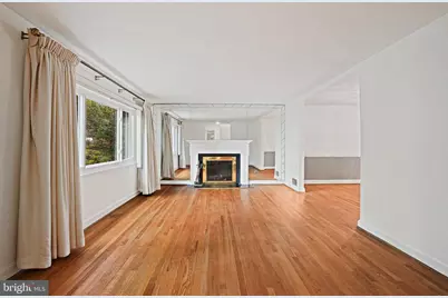 5747 27th Street NW, Washington, DC 20015 - Photo 6