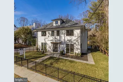 2733 Chesapeake Street NW, Washington, DC 20008 - Photo 96