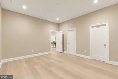 2733 Chesapeake Street NW, Washington, DC 20008 - Photo 84