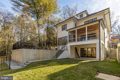 2733 Chesapeake Street NW, Washington, DC 20008 - Photo 90