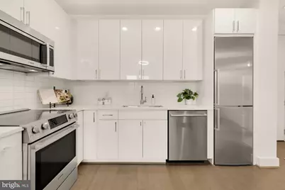 1500 Pennsylvania Avenue SE #305, Washington, DC 20003 - Photo 4