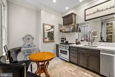 2815 Q Street NW, Washington, DC 20007 - Photo 8