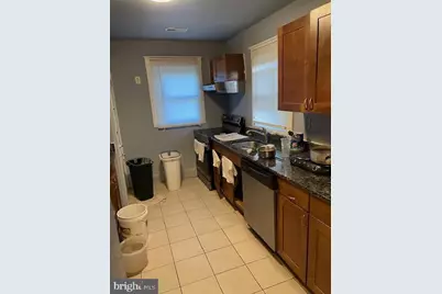 66 53rd Place SE, Washington, DC 20019 - Photo 2