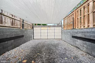 613 Longfellow St NW, Washington, DC 20011 - Photo 38