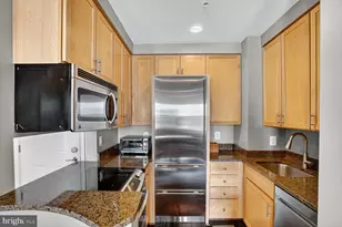 2627 Adams Mill Rd NW, Washington, DC 20009 - Photo 10