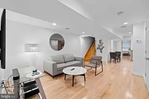 936 T St NW, Washington, DC 20001 - Photo 4