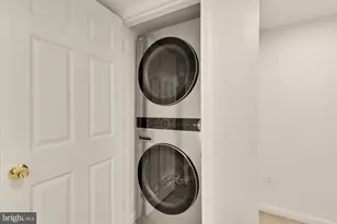 3249 P St NW, Washington, DC 20007 - Photo 42