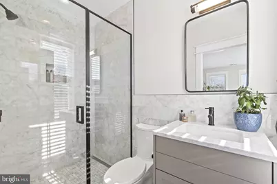 85 R Street NW, Washington, DC 20001 - Photo 22