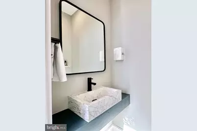 85 R Street NW, Washington, DC 20001 - Photo 4