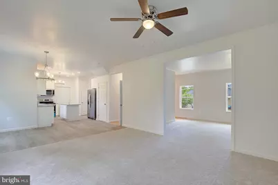 816 Barnaby Street SE, Washington, DC 20032 - Photo 6