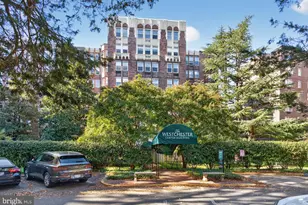 4000 Cathedral Ave NW, Washington, DC 20016 - Photo 4