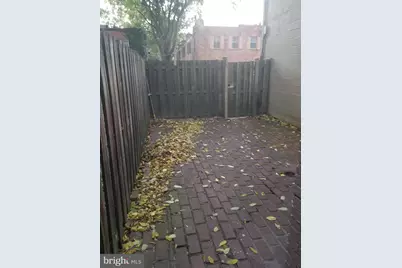 940 24th Street NW, Washington, DC 20037 - Photo 8