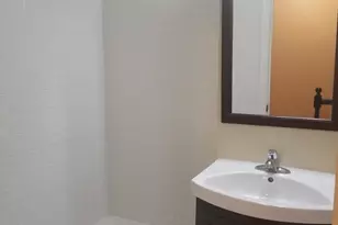 940 24th St NW, Washington, DC 20037 - Photo 10