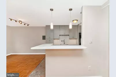 3900 Tunlaw Road NW #104, Washington, DC 20007 - Photo 8