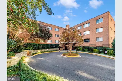 3900 Tunlaw Road NW #104, Washington, DC 20007 - Photo 2