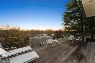 4628 Charleston Terrace NW, Washington, DC 20007 - Photo 38