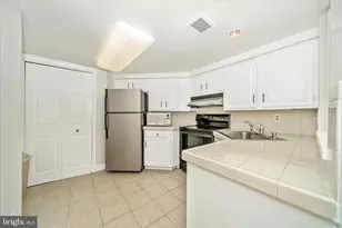 1080 Wisconsin Ave NW, Washington, DC 20007 - Photo 12