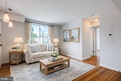 420 16th Street SE #208, Washington, DC 20003 - Photo 2