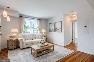 420 16th St SE, Washington, DC 20003 - Photo 2