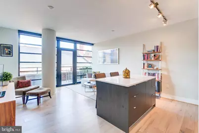 1300 4th Street SE #414, Washington, DC 20003 - Photo 2